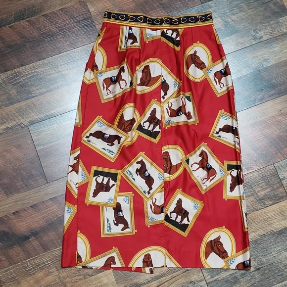 Vintage Alexander Campbell Red and Yellow Horse Portrait Pencil Skirt, Size 10. - Picture 2 of 6